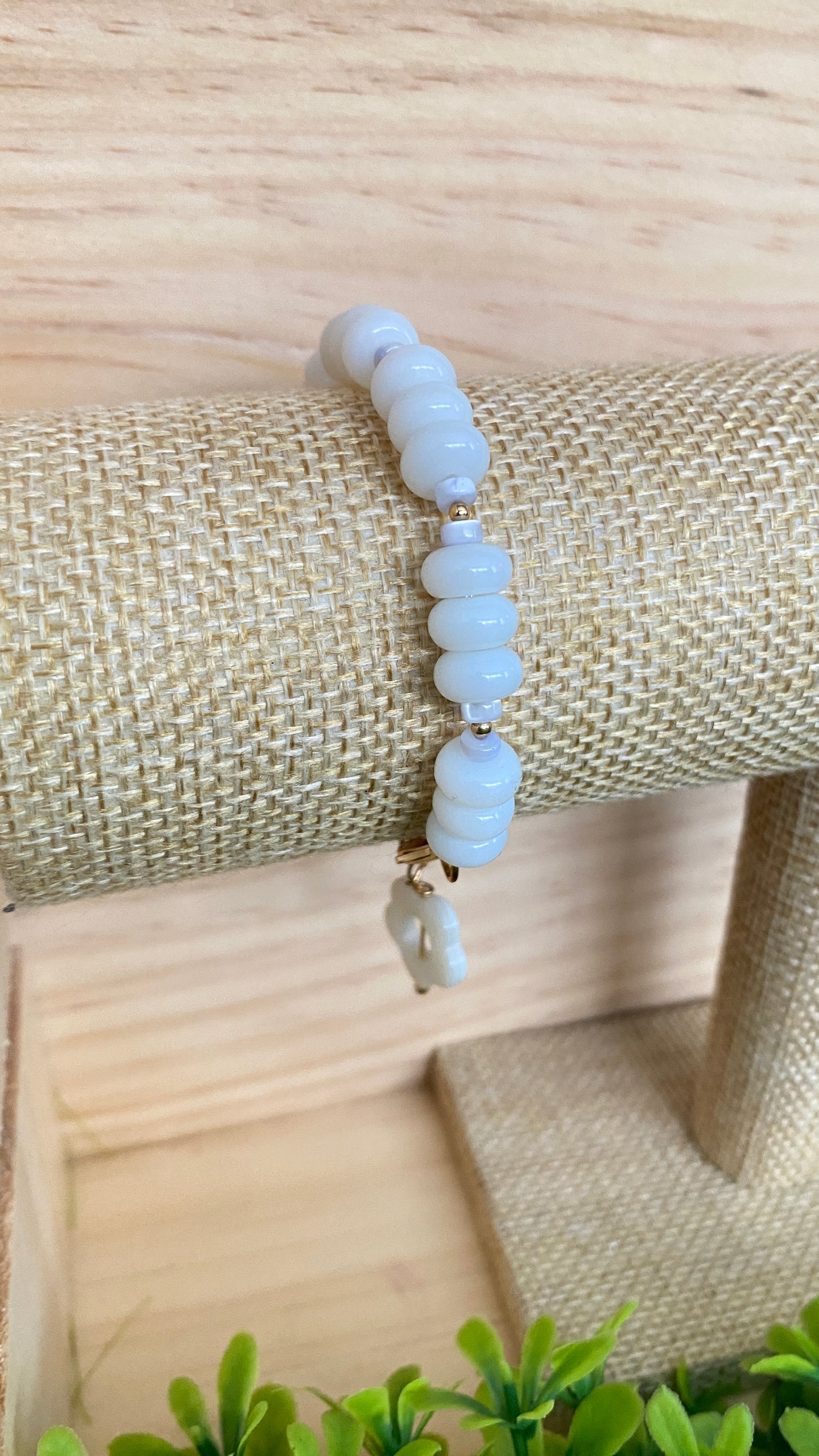 Glass and Seashell Bracelet