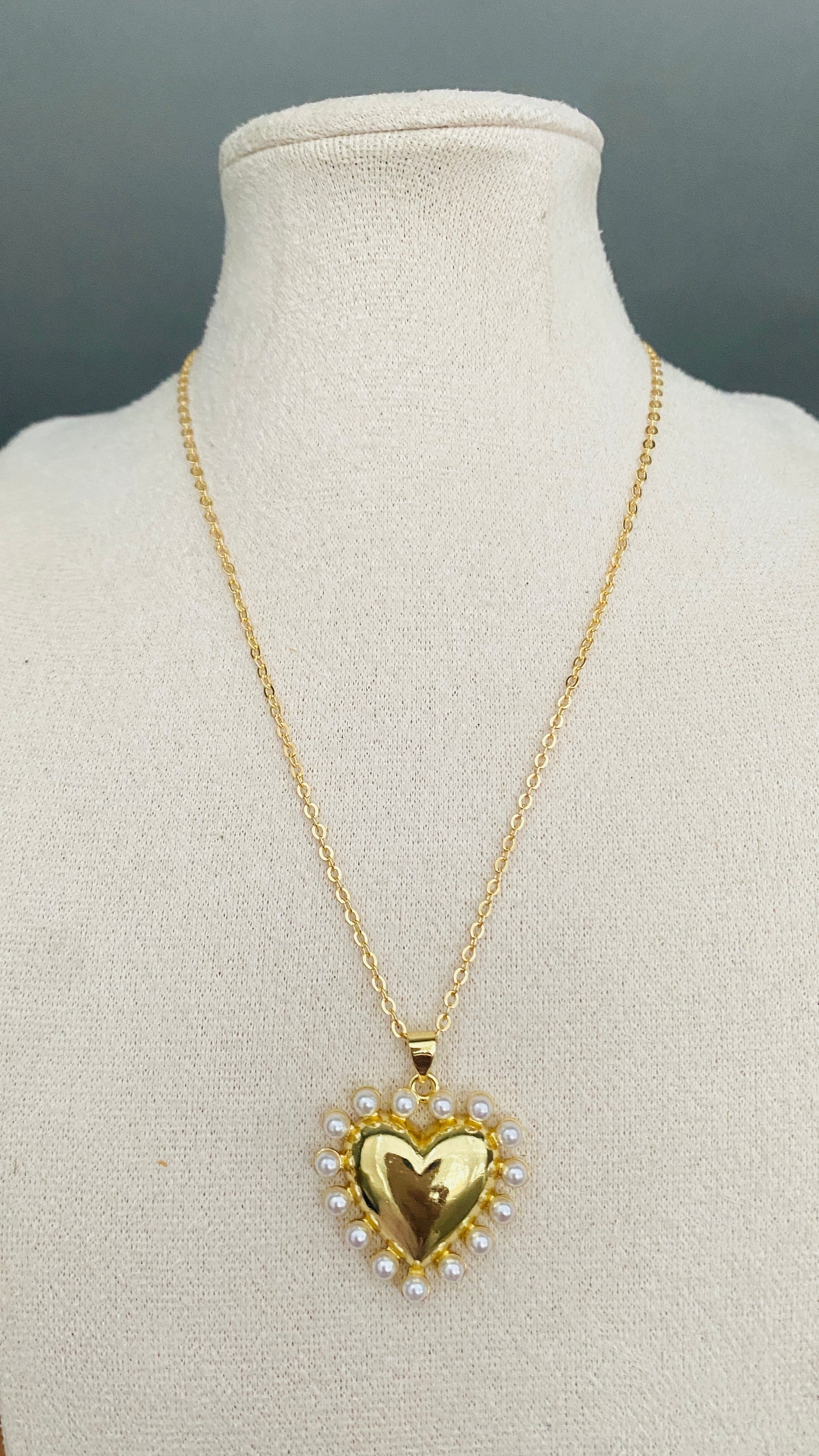 Pearl heart necklace